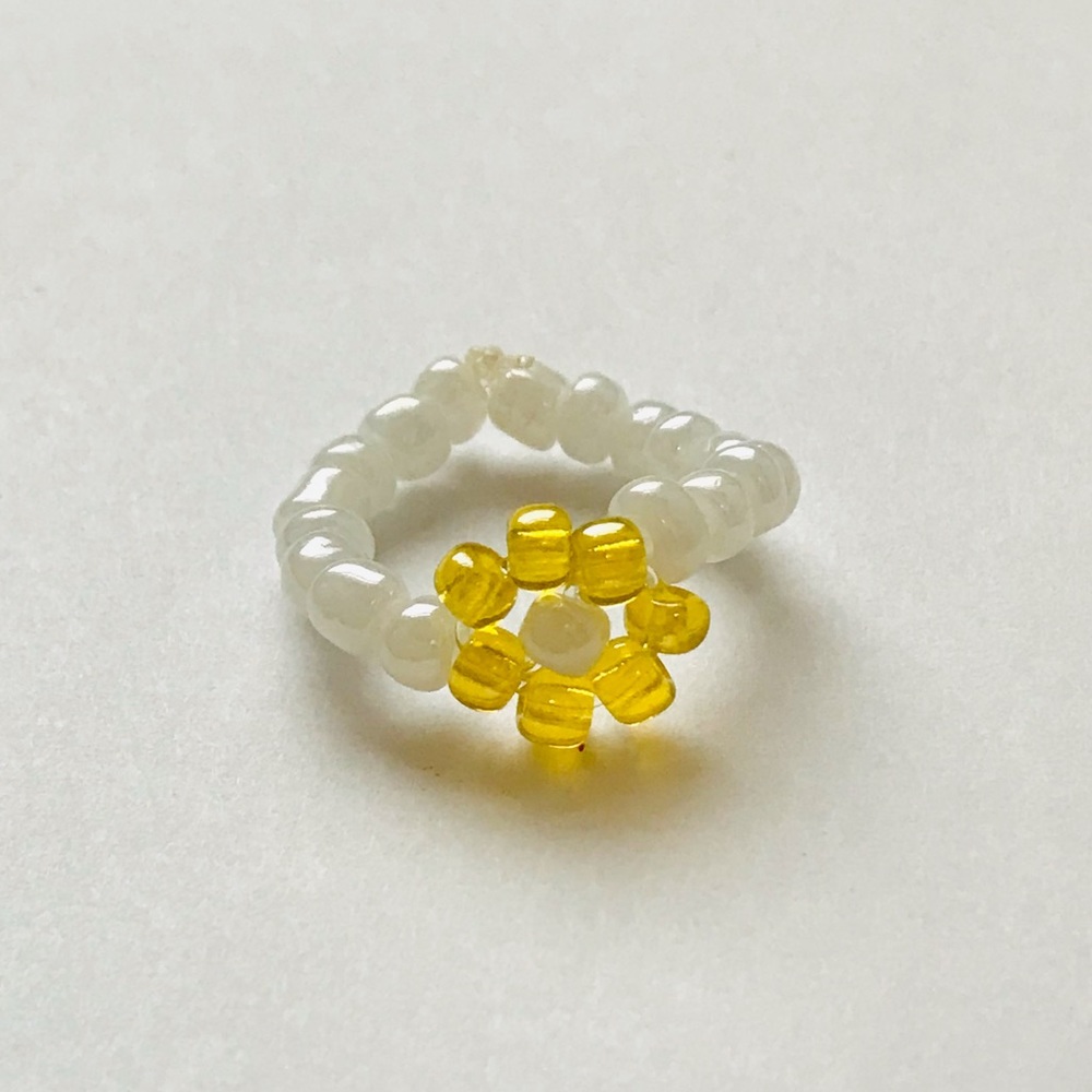 Handmade Beaded Gold and White Flower Ring